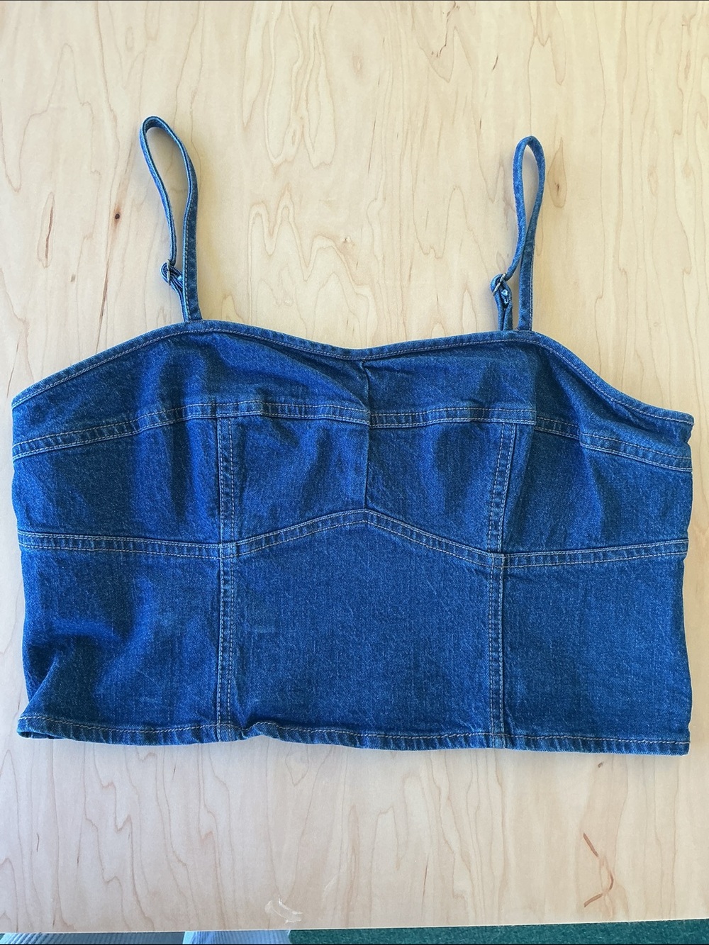 Universal thread strappy and cropped bodice.